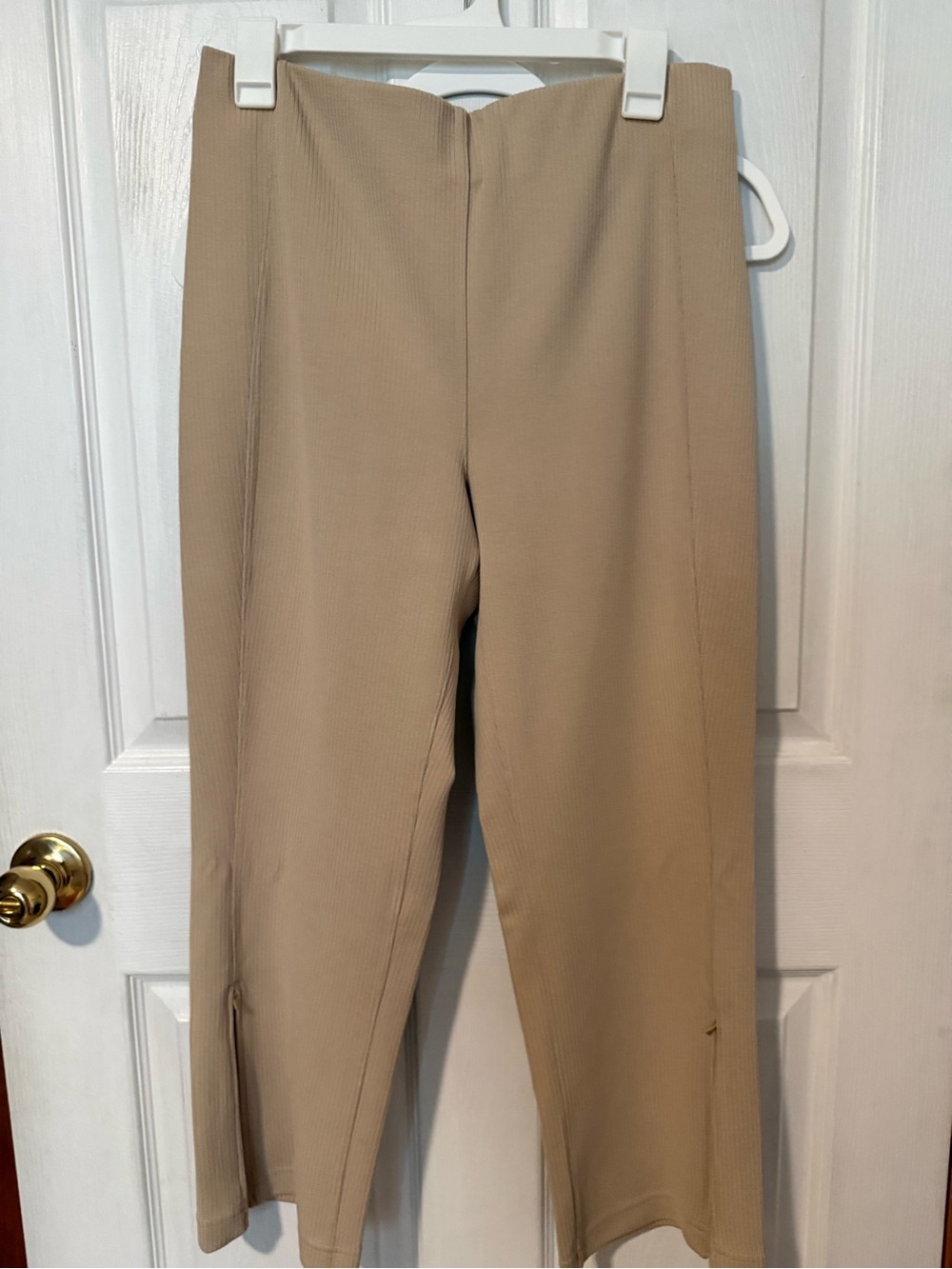 Lululemon Ribbed Softstreme Zip-Leg High-Rise Cropped Pant 25 - Picture 3 of 3